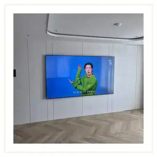 벽걸이TV 설치 모습 참고 사진