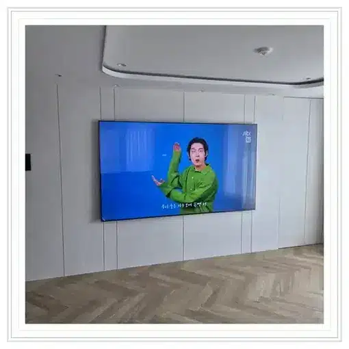 벽걸이TV 설치 모습 참고 사진