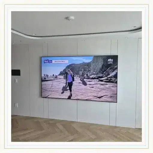 벽걸이TV 설치 모습 참고 사진