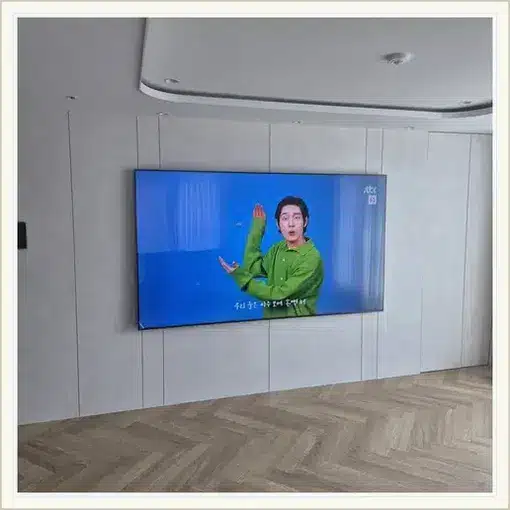 벽걸이TV 설치 모습 참고 사진