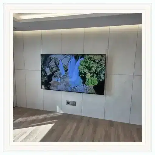 벽걸이TV 설치 모습 참고 사진