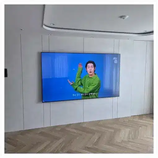 벽걸이TV 설치 모습 참고 사진