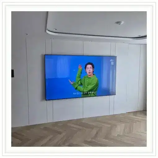 벽걸이TV 설치 모습 참고 사진
